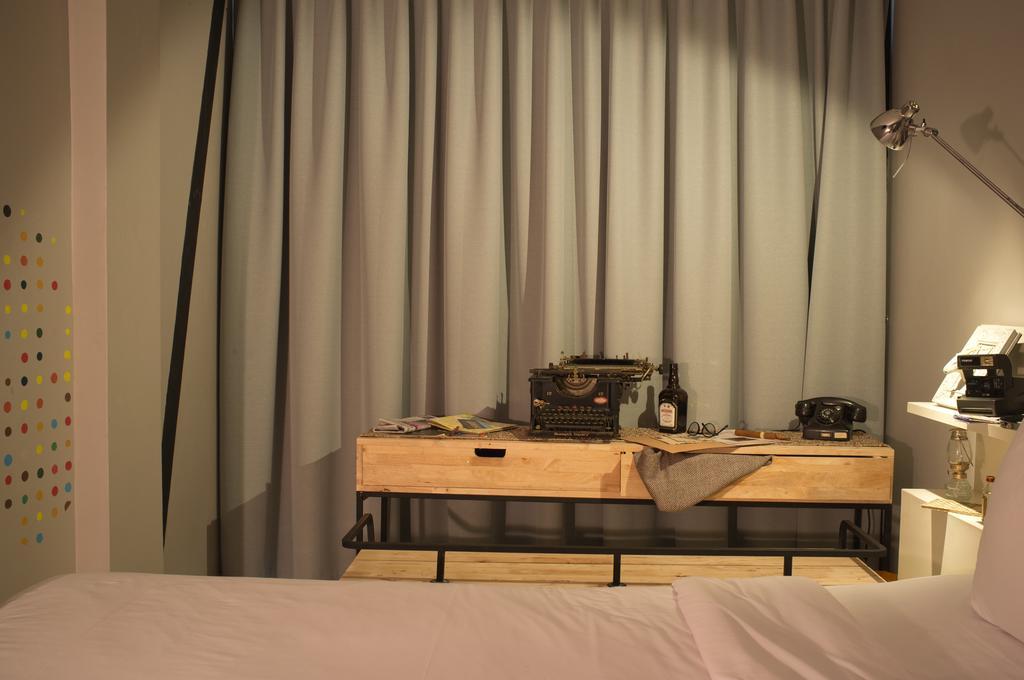 เดอะ ซีเคร็ต เซอร์วิซ เบด แอนด์ เบรคฟาสต์ โฮเทล Hotel กรุงเทพมหานคร ห้อง รูปภาพ