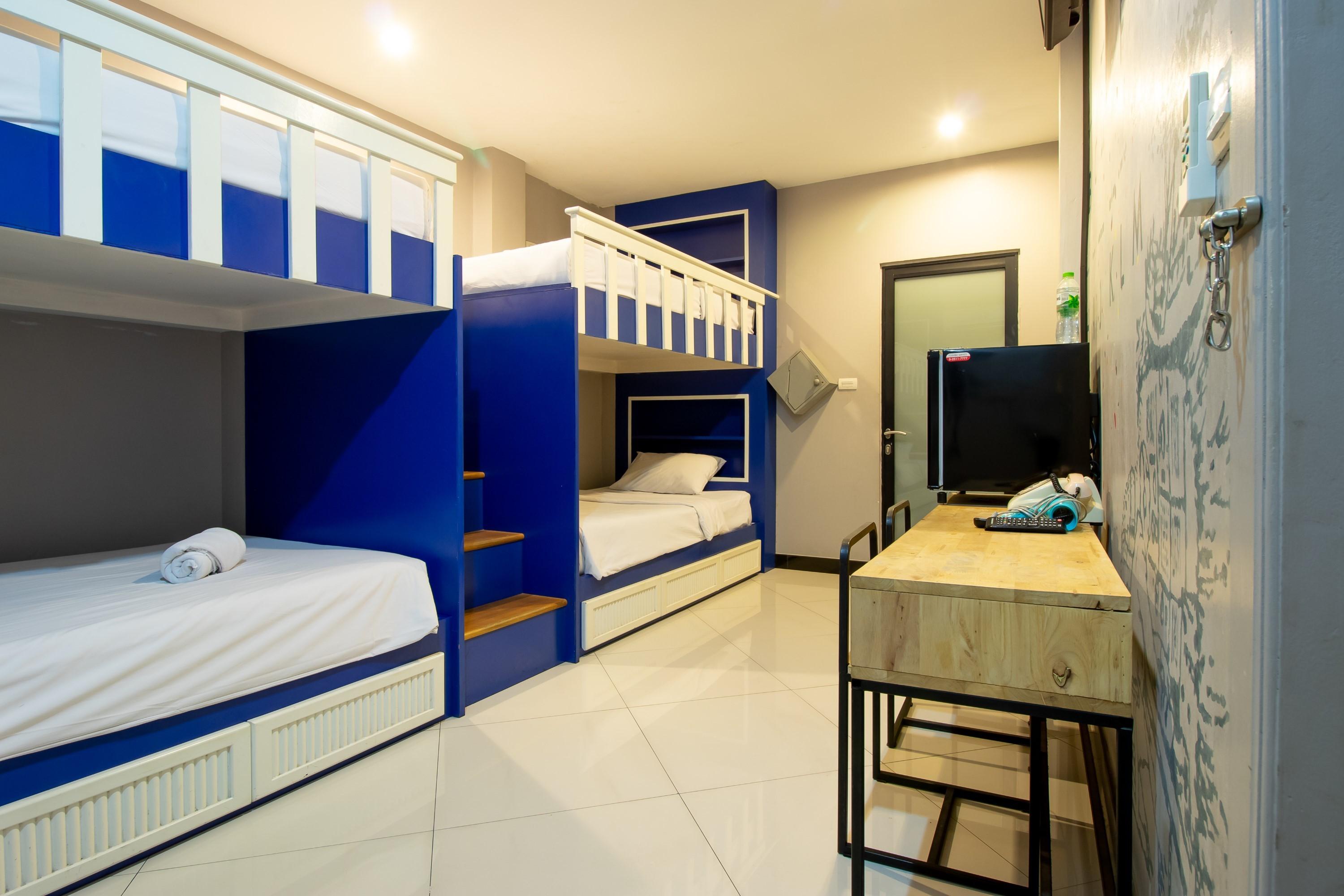 เดอะ ซีเคร็ต เซอร์วิซ เบด แอนด์ เบรคฟาสต์ โฮเทล Hotel กรุงเทพมหานคร ภายนอก รูปภาพ